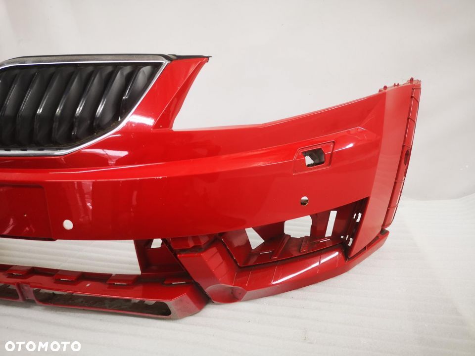 SKODA OCTAVIA III SCOUT ZDERZAK PRZEDNI PRZÓD CZERWONY NA SPRYSKI + 4 X PDC nr aukcji nz116 - 8