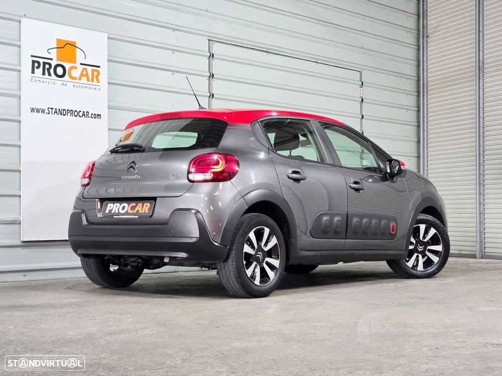 Citroën C3 1.2 PureTech Shine EAT6 - 2