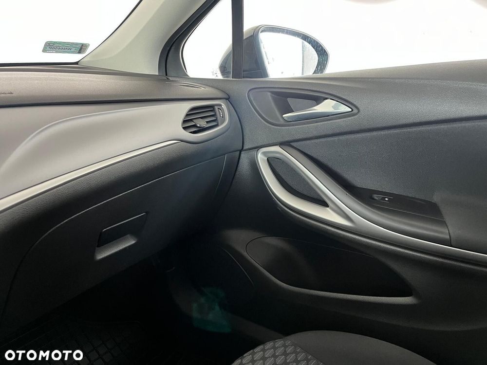 Opel Astra 1.2 T Edition S&S - 20