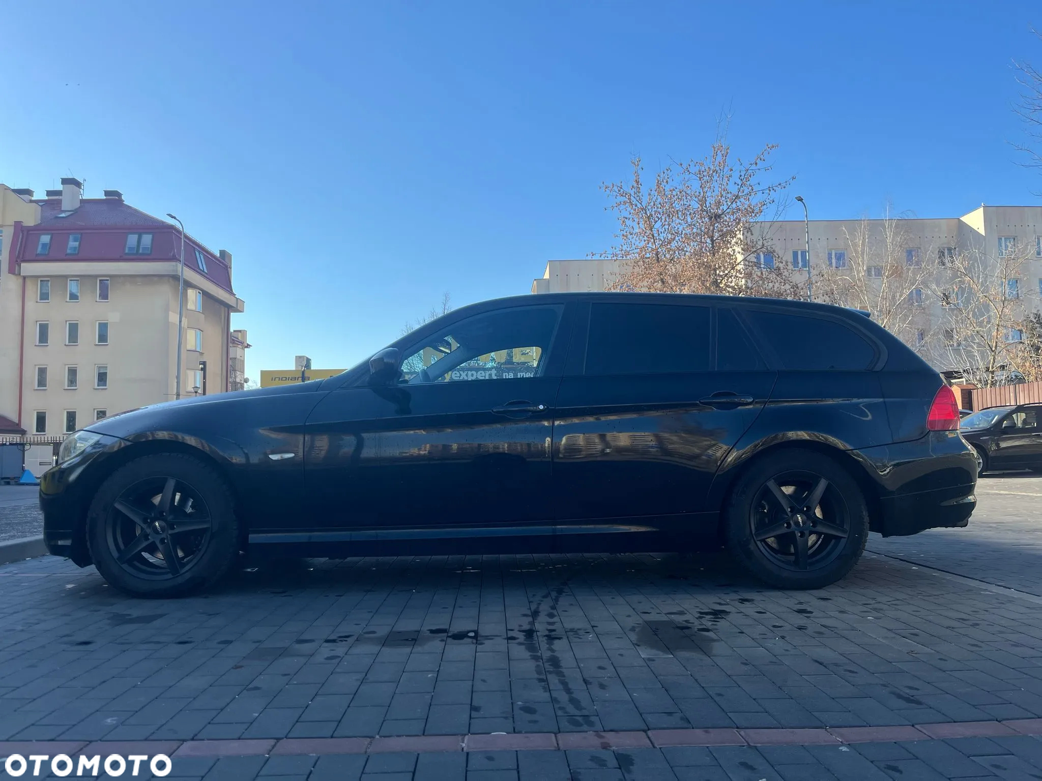 BMW Seria 3 318i Touring - 4