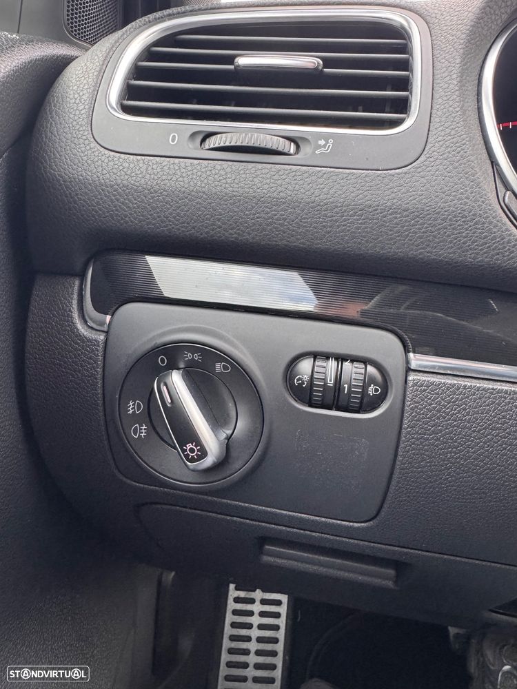 VW Golf 2.0 GTI DSG - 11