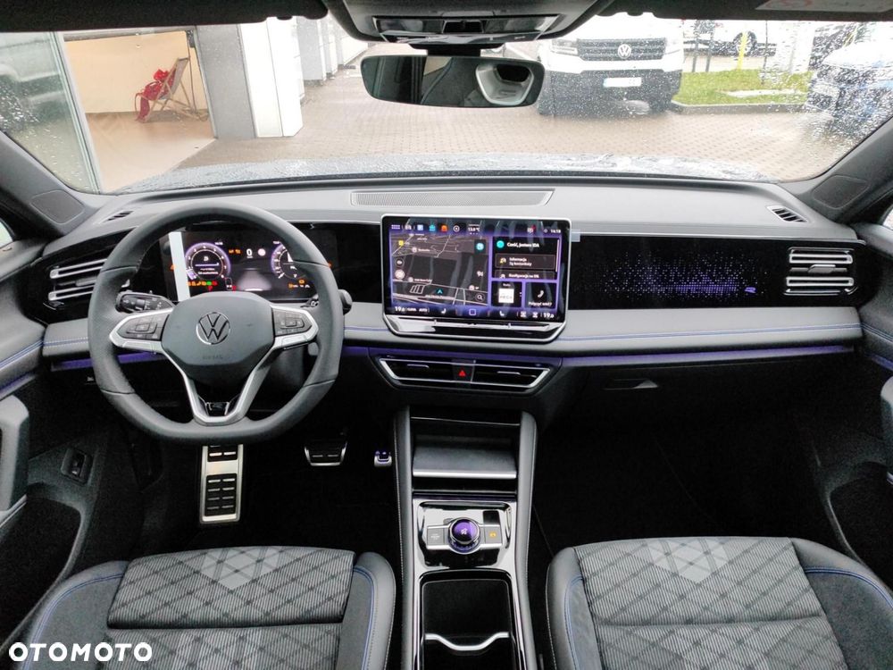 Volkswagen Tiguan - 22