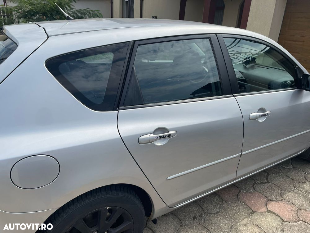 Mazda 3 - 10