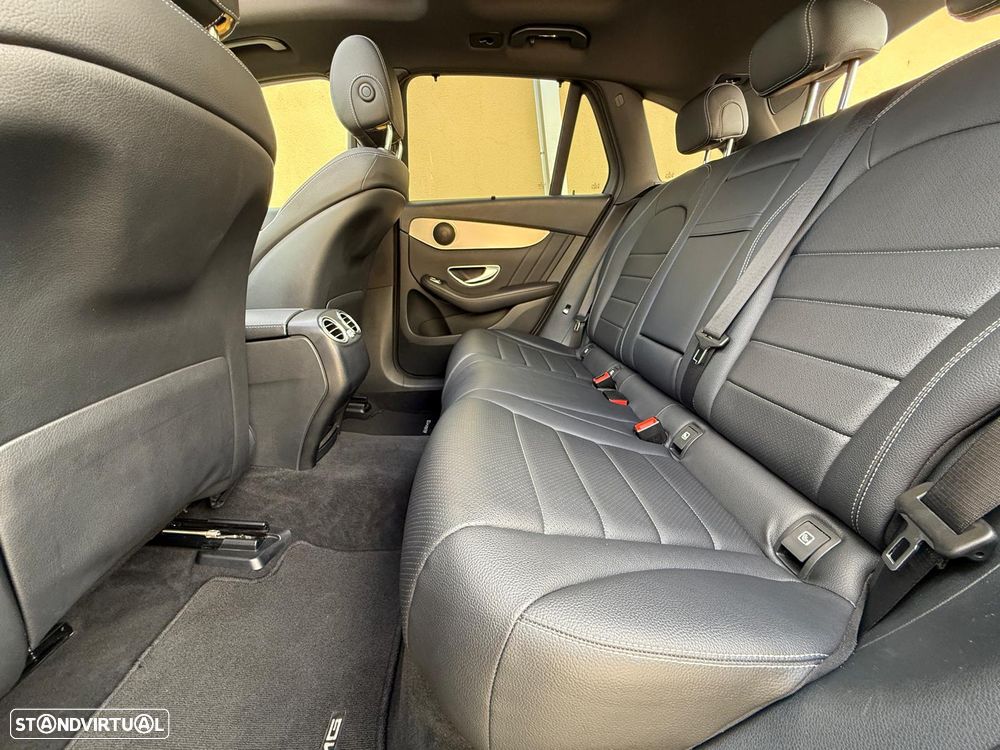 Mercedes-Benz GLC 250 d AMG Line 4-Matic - 16