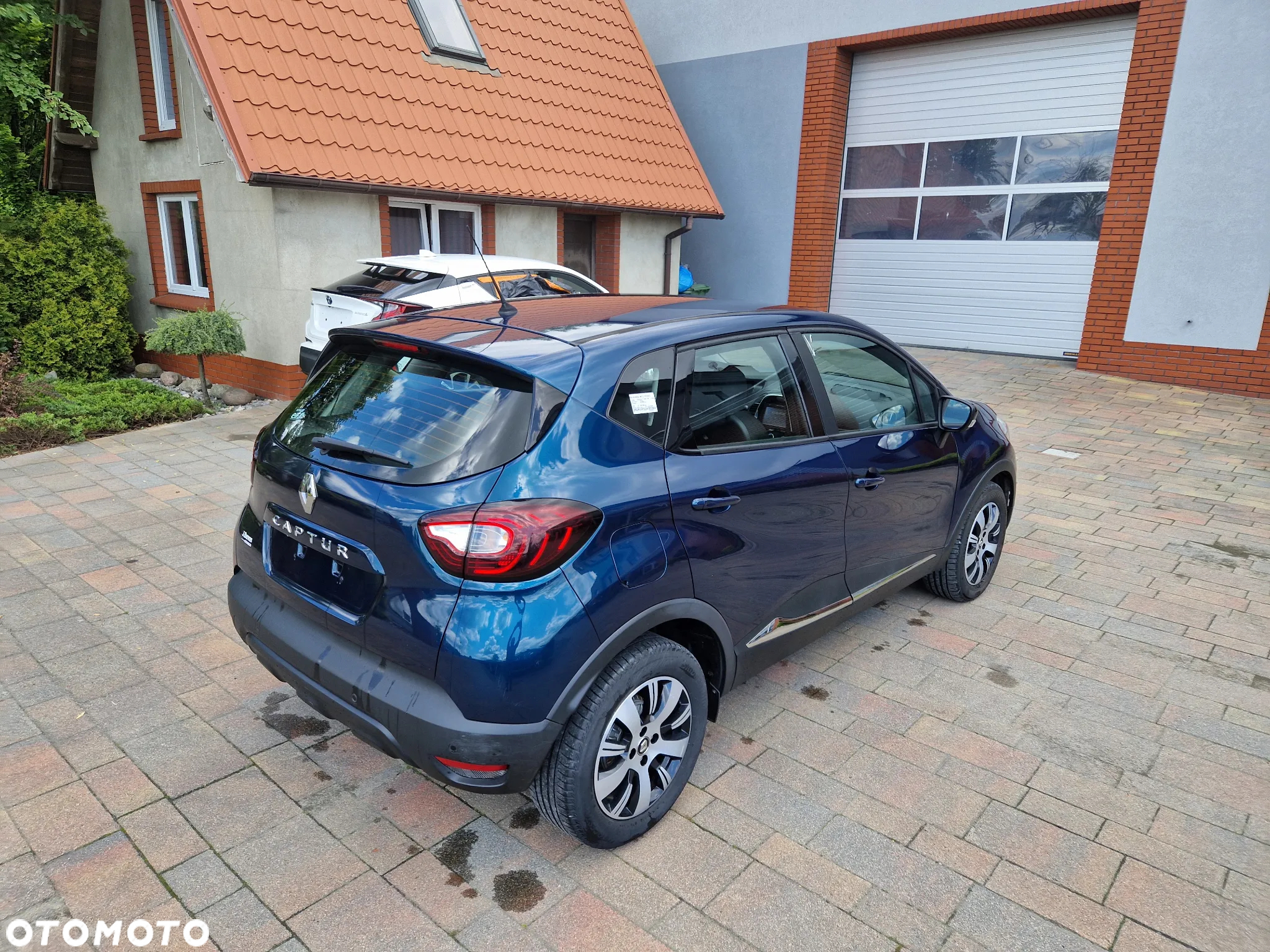 Renault Captur 1.5 dCi Energy Zen EDC EU6 - 27