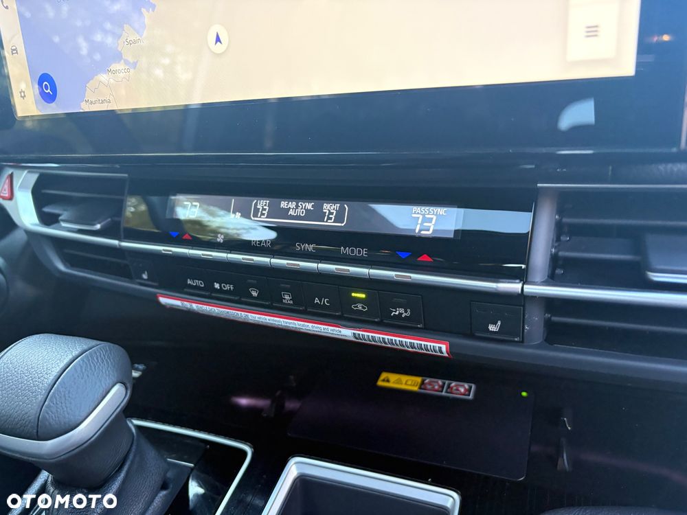Toyota Sienna - 38