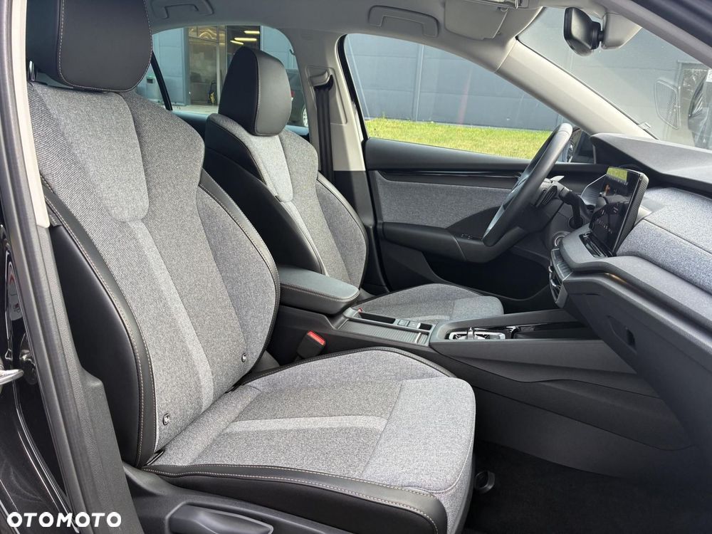 Skoda Octavia 2.0 TDI Selection DSG - 14