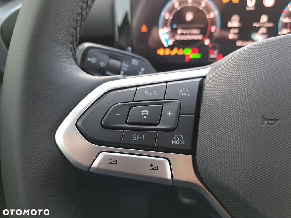 Volkswagen T-Roc - 28