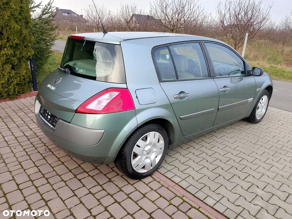 Renault Megane - 5