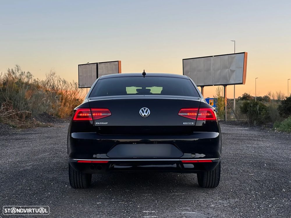 VW Passat 2.0 TDI Highline DSG - 35
