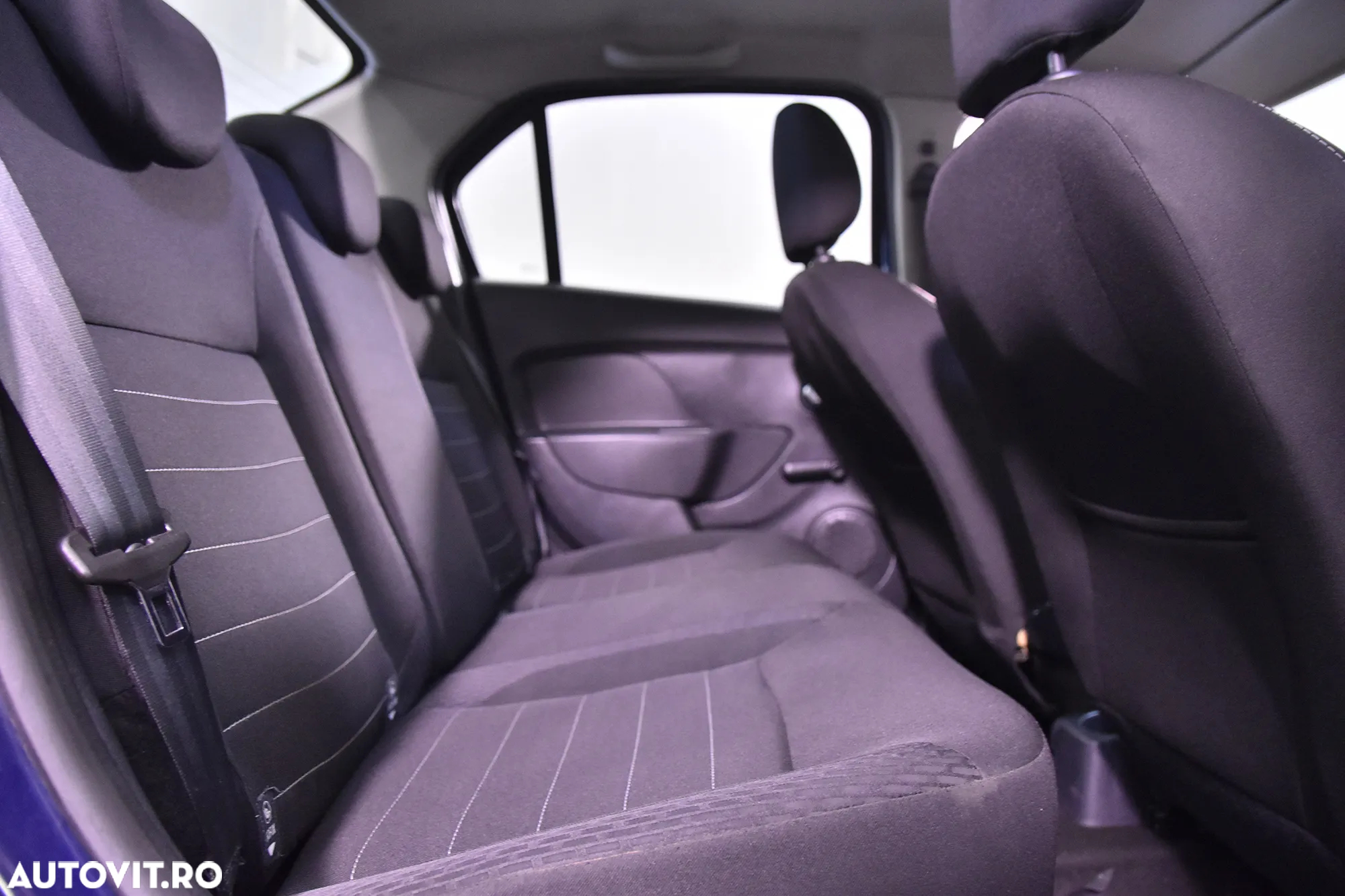 Dacia Logan - 12