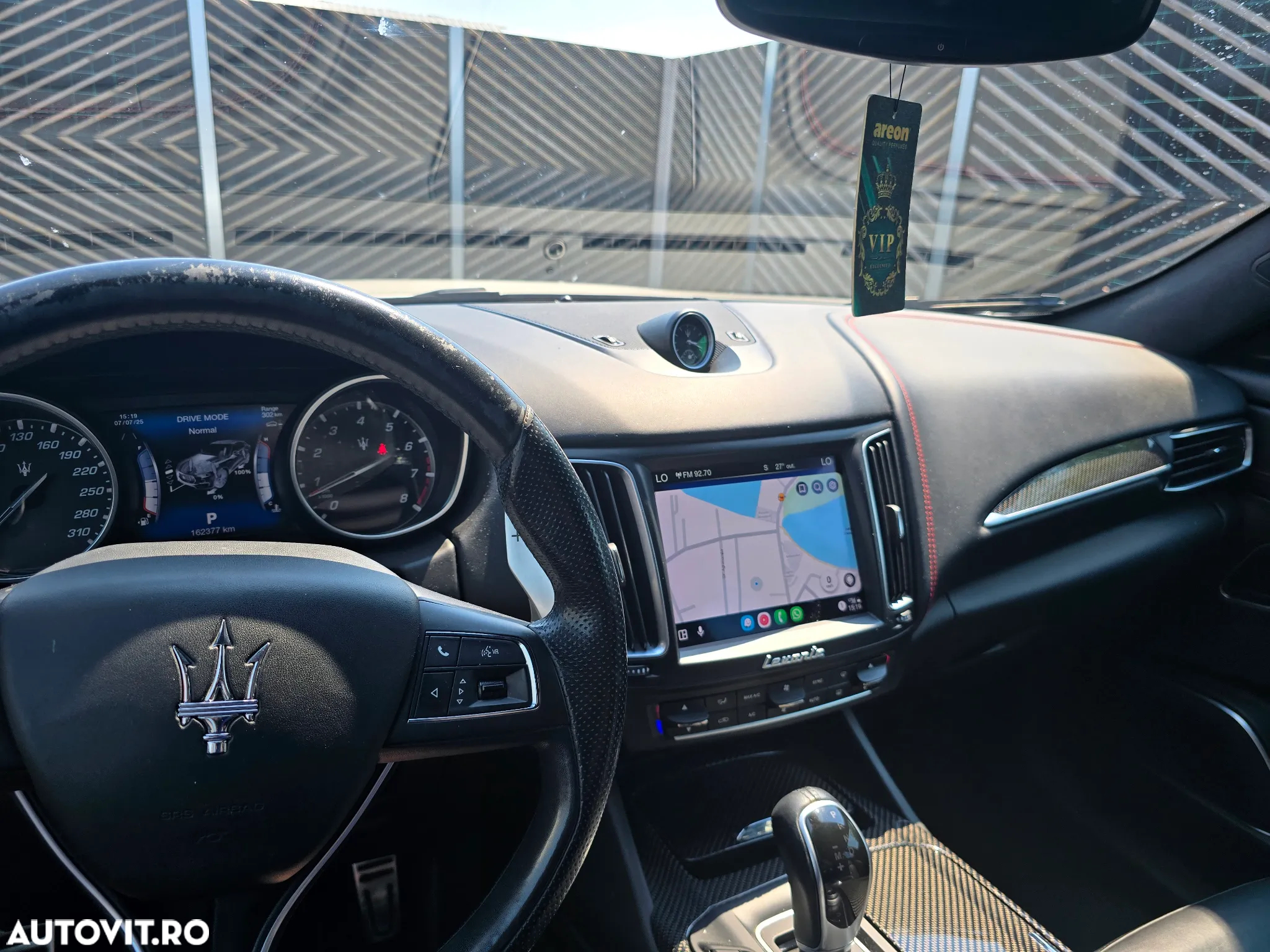 Maserati Levante - 12