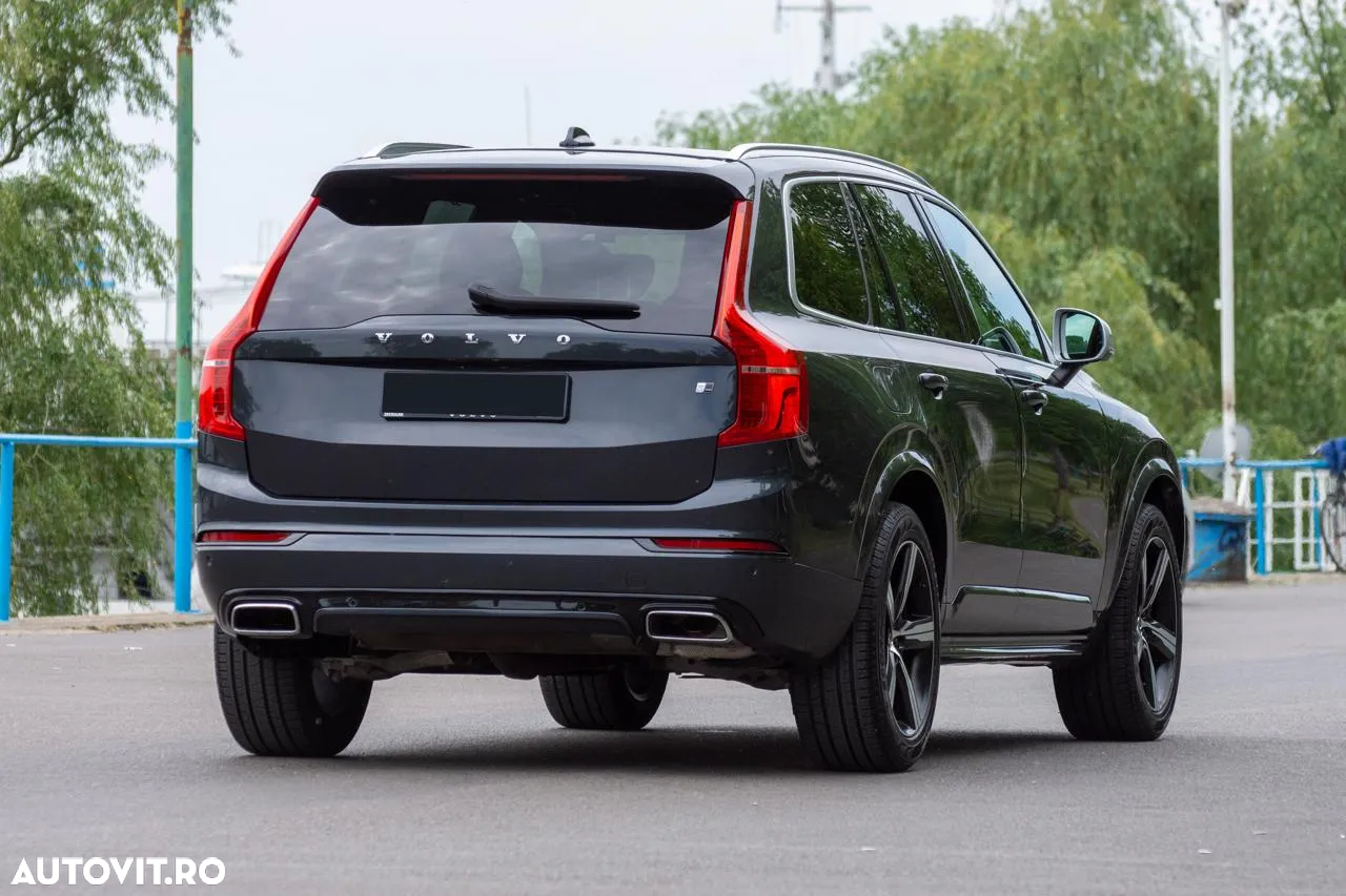 Volvo XC 90 D5 AWD Geartronic RDesign - 7