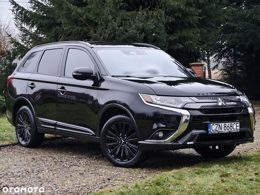 Mitsubishi Outlander 2.4 4WD CVT Intense - 22