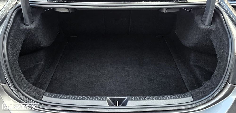 Mercedes-Benz A 180 Limousine d 7G-DCT AMG Line - 14