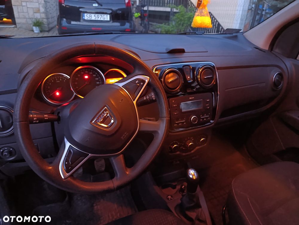 Dacia Lodgy - 16