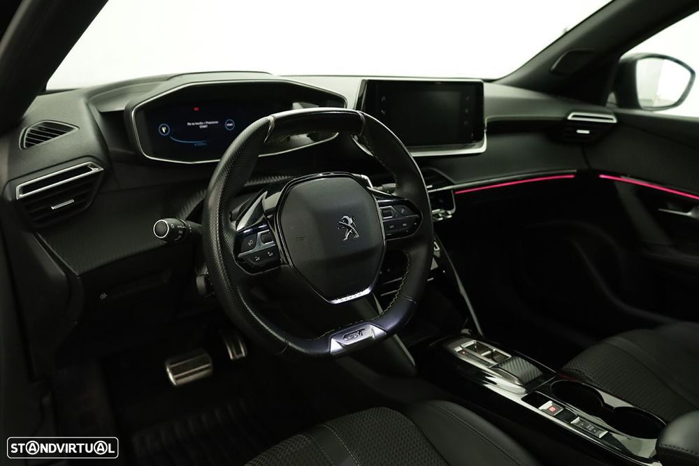 Peugeot 2008 1.2 PureTech GT EAT8 - 7