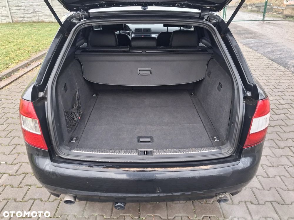 Audi A4 Avant 3.0 quattro - 8