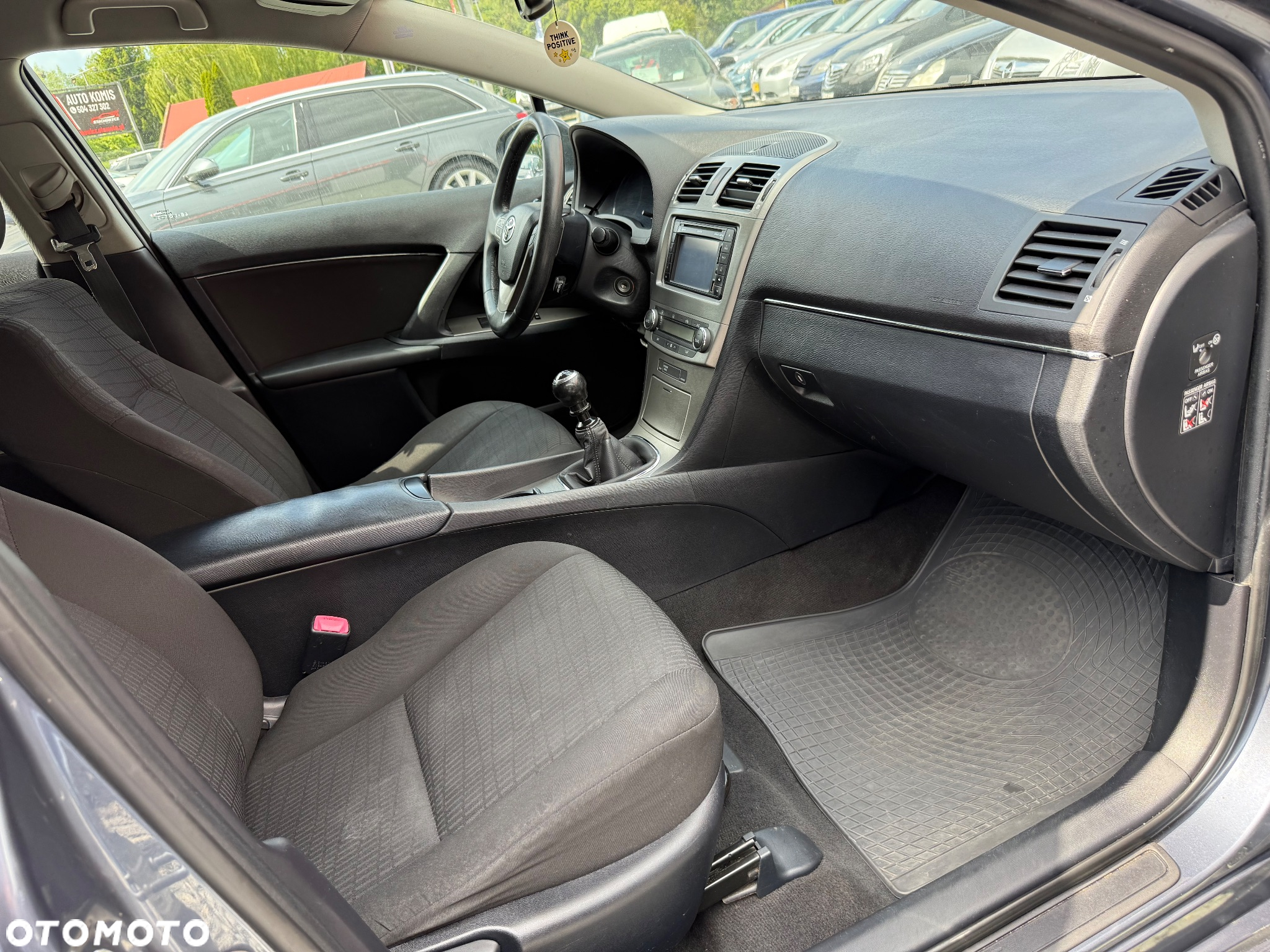 Toyota Avensis 1.8 Sol NAVI - 10
