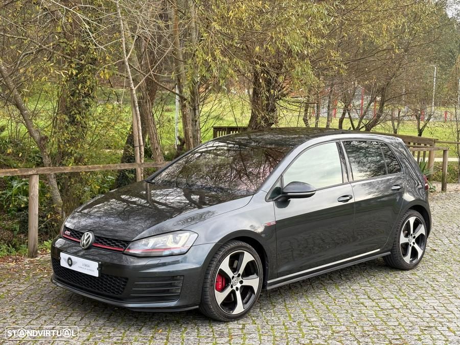 VW Golf 2.0 TSi GTi DSG Performance - 14