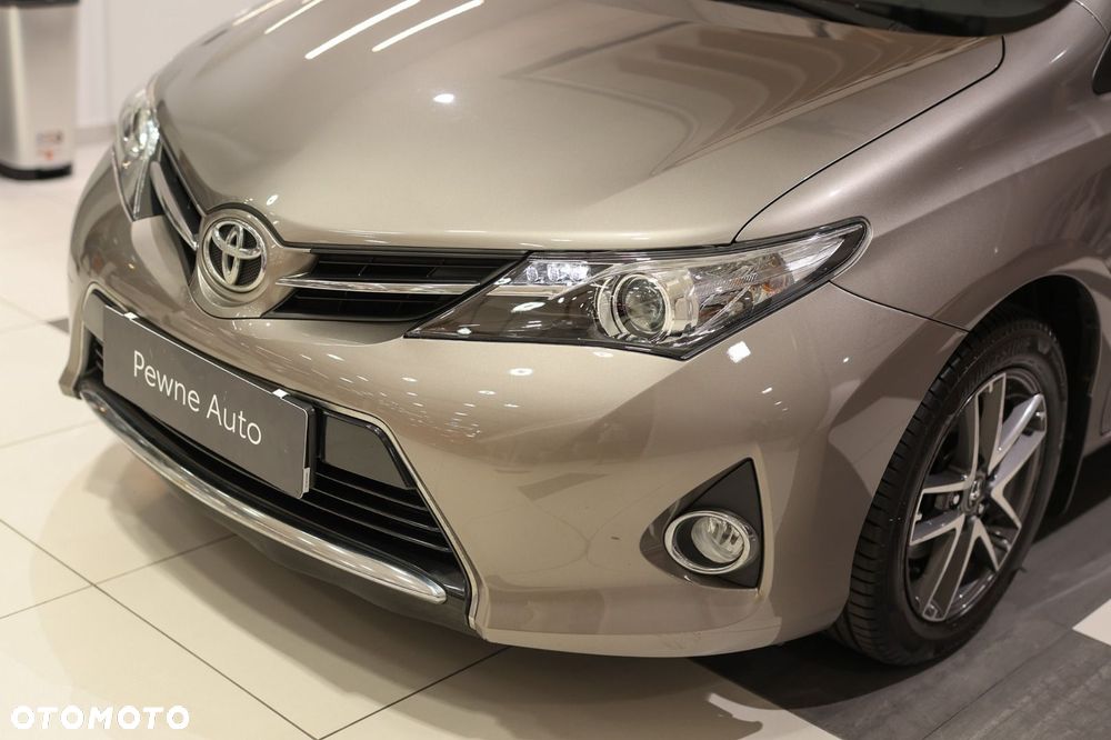 Toyota Auris - 29