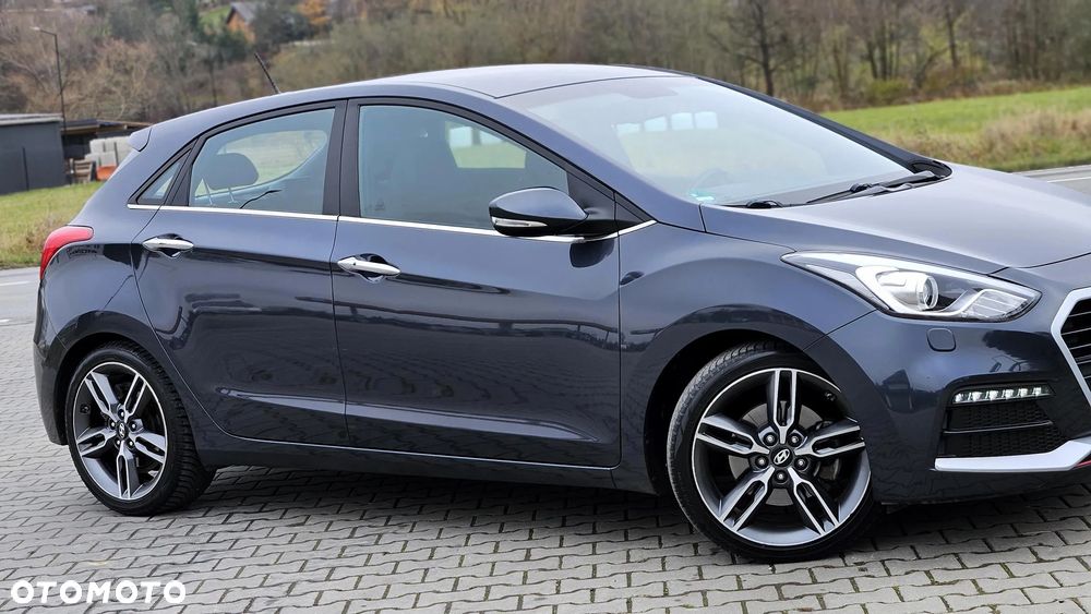 Hyundai i30 1.6 T GDI Turbo - 18