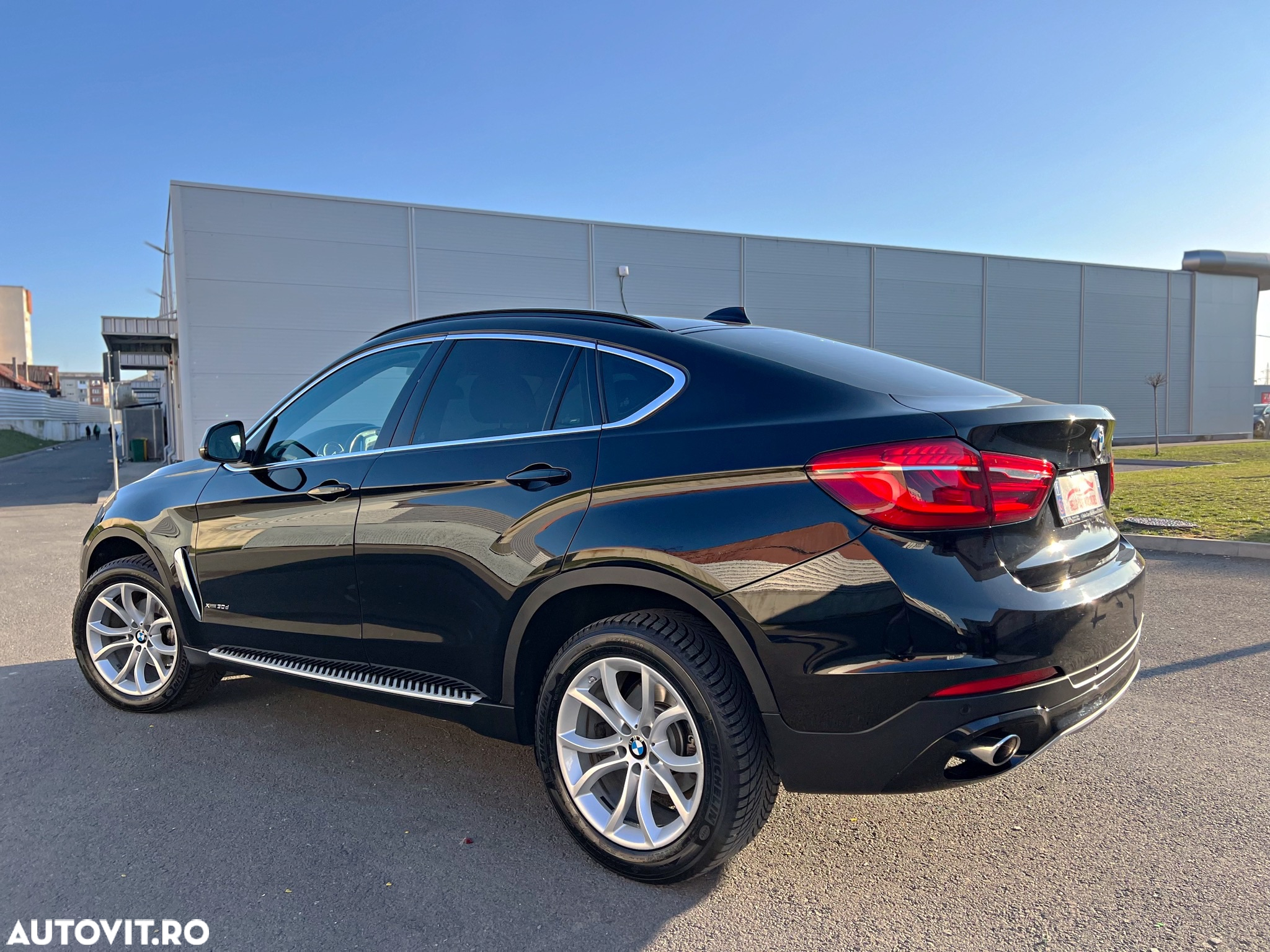 BMW X6 xDrive30d - 18