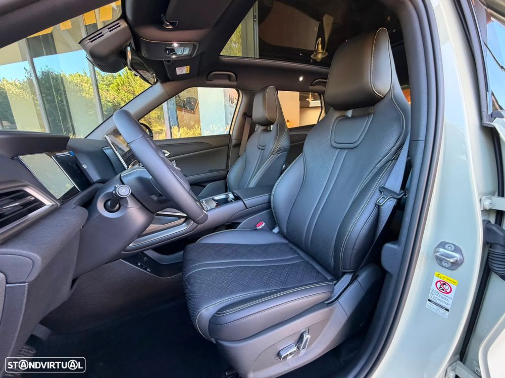 BYD Atto 2 45.1 kWh Boost — fotografia 14
