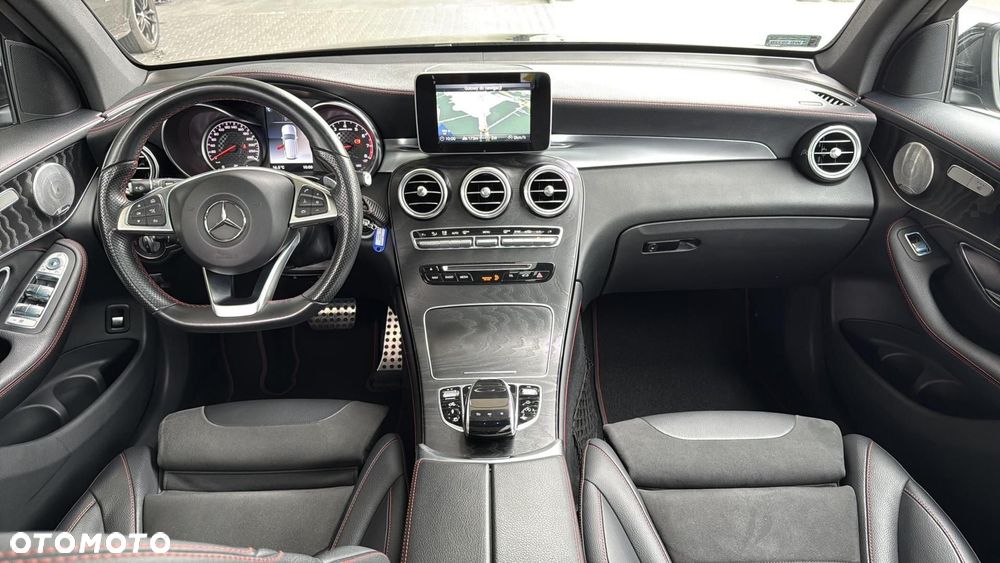 Mercedes-Benz GLC - 16