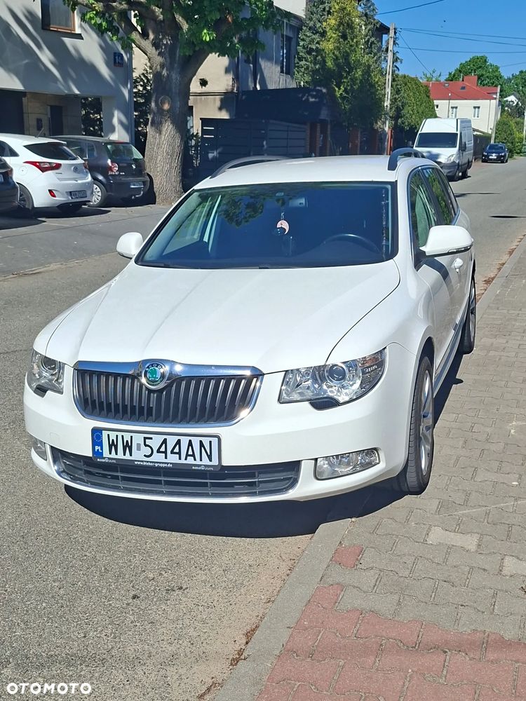 Skoda Superb 1.8 TSI Elegance - 9