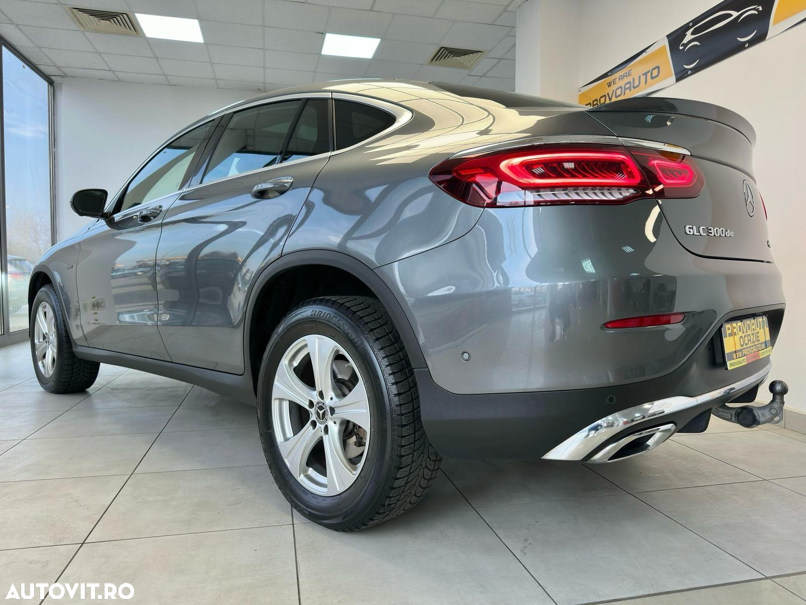 Mercedes-Benz GLC Coupe 300 de 4MATIC - 3