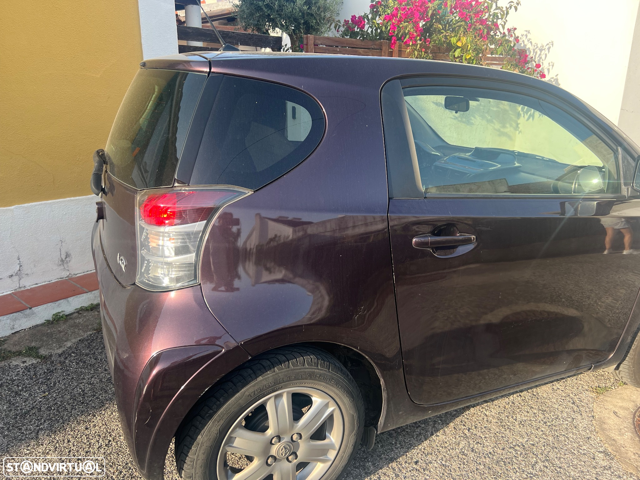 Toyota iQ 1.0 VVT-i 2 MultiDrive - 3