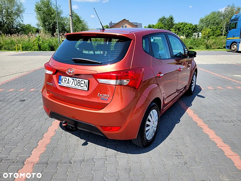 Hyundai ix20 - 8