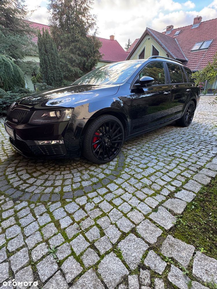 Skoda Octavia 2.0 TDI DSG RS - 4