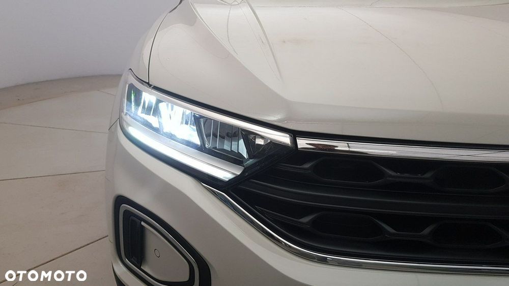 Volkswagen T-Roc - 11