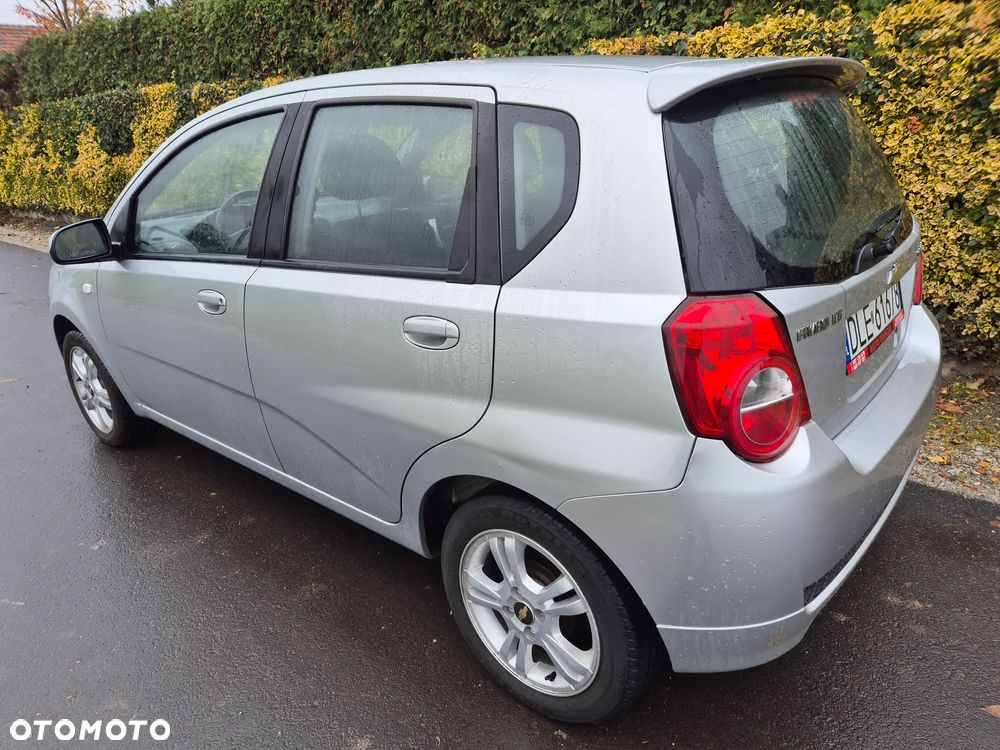 Chevrolet Aveo 1.4 16V LT - 5