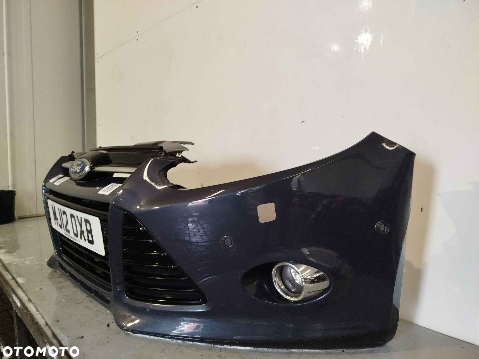 ^ ZDERZAK PRZÓD PRZEDNI FORD FOCUS MK.3 3 III EB SZARY GRAFITOWY PDC CZUJNIKI SPRYSKIWACZE LAMP XENON HALOGENY - 2