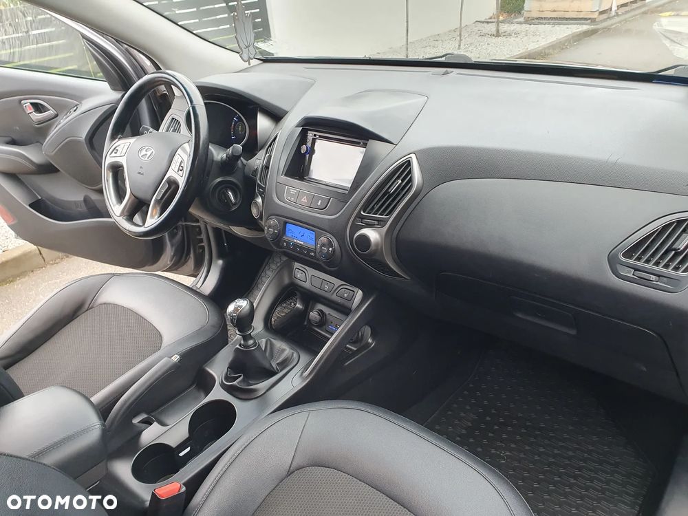 Hyundai ix35 - 16