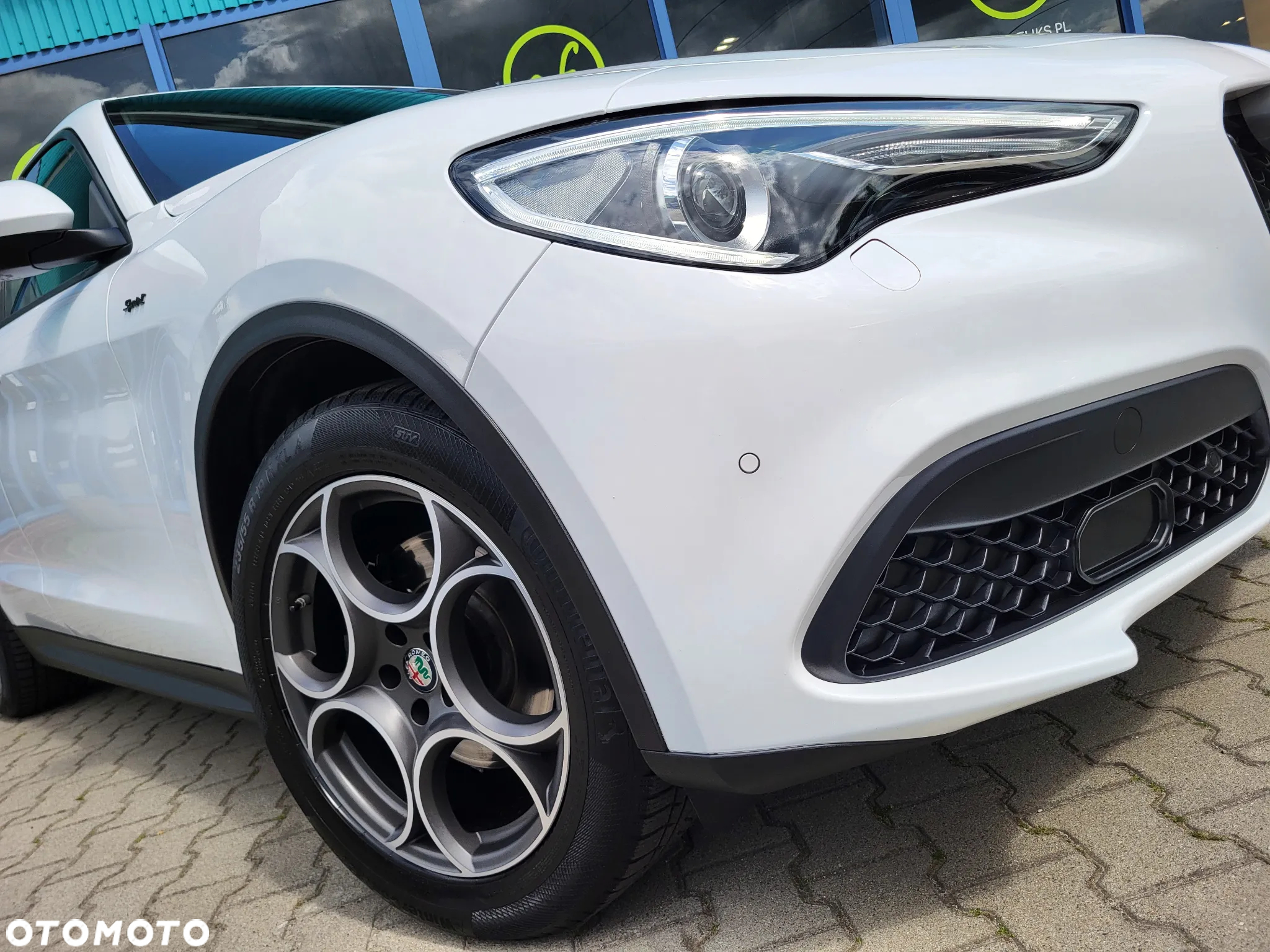 Alfa Romeo Stelvio 2.0 Turbo Sprint Q4 - 4