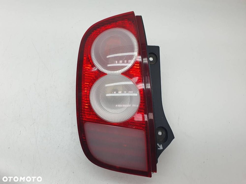 LAMPA TYŁ LEWA NISSAN MICRA K12 2004 EUROPA - 1