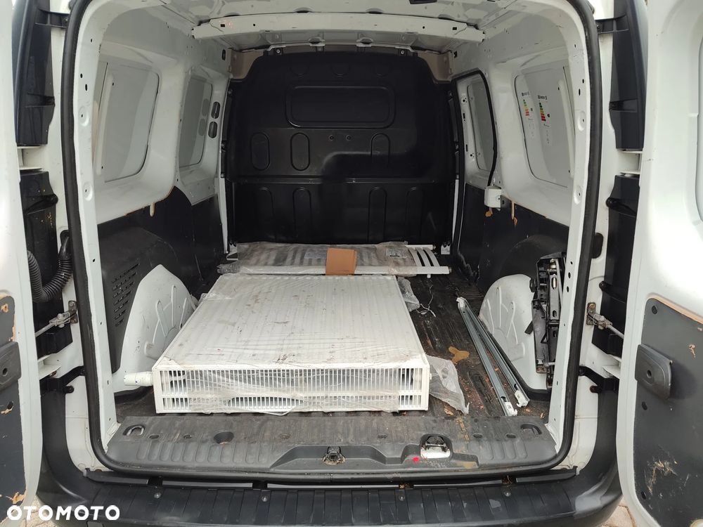 Mercedes-Benz Citan - 8