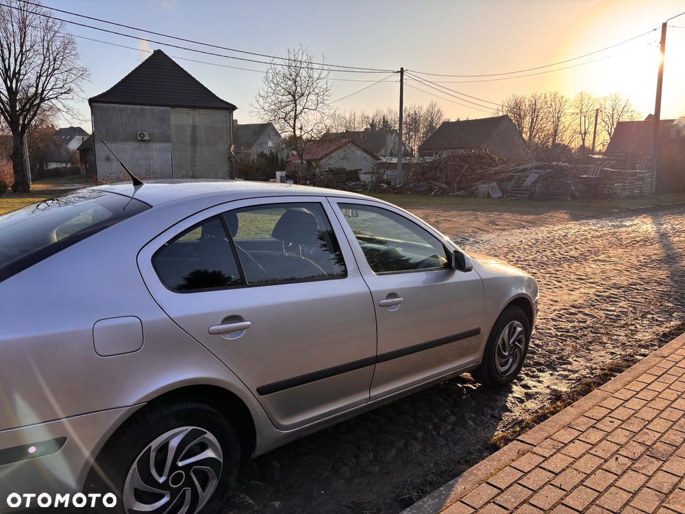 Skoda Octavia 1.9 TDI DPF Elegance - 8
