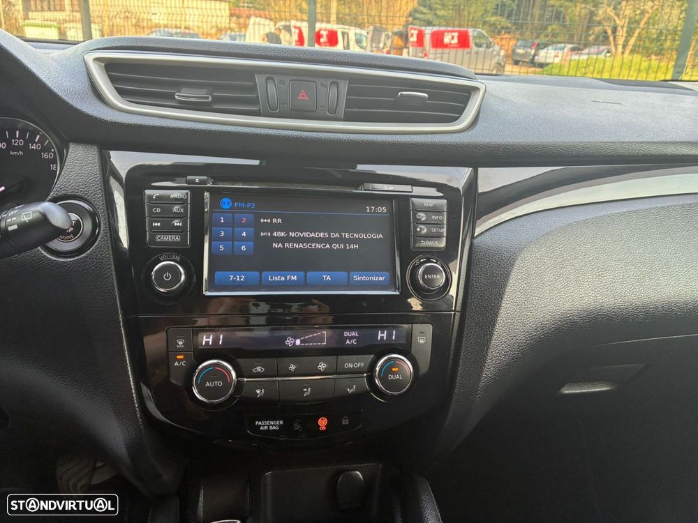 Nissan Qashqai 1.5 dCi N-Connecta - 13