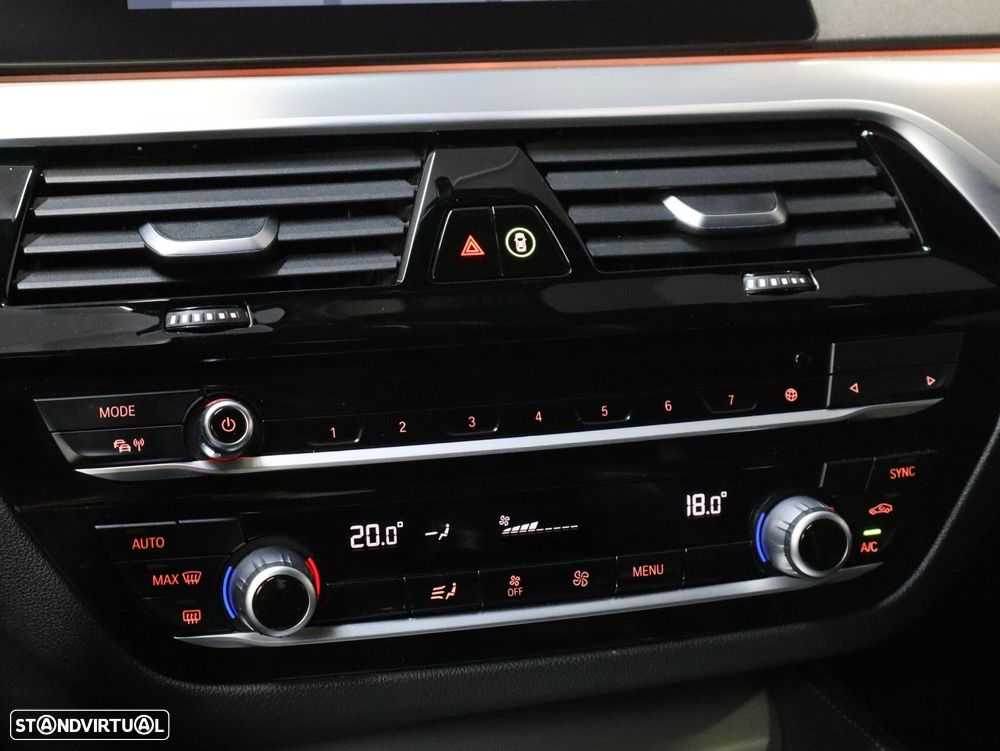 BMW 520 d Pack M Auto - 17