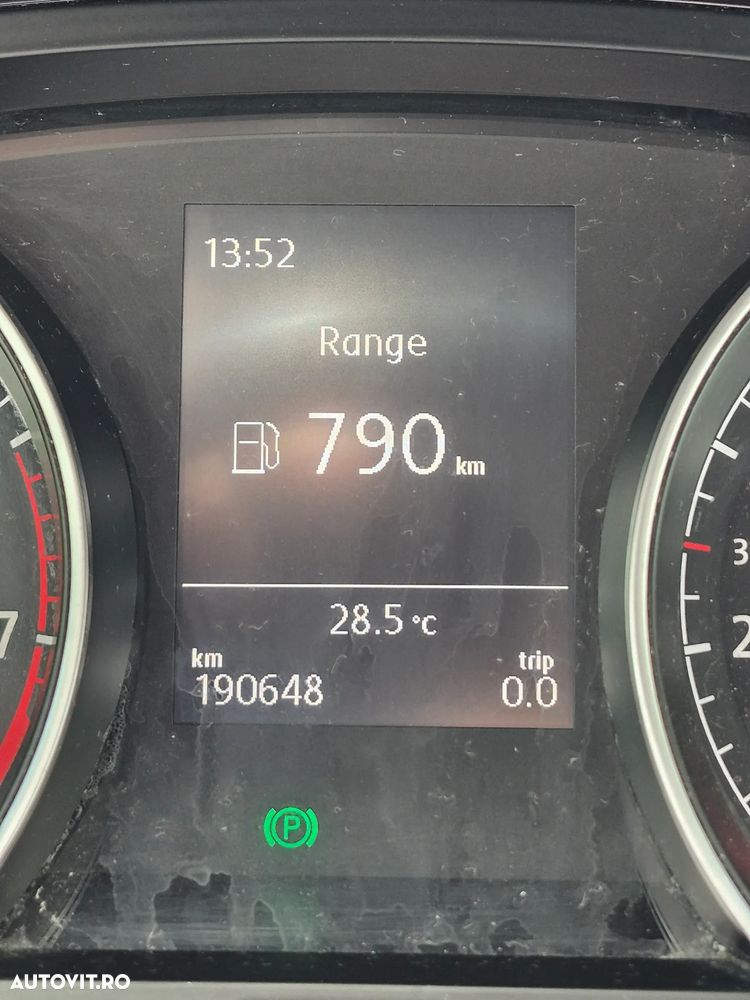 Volkswagen Golf - 12