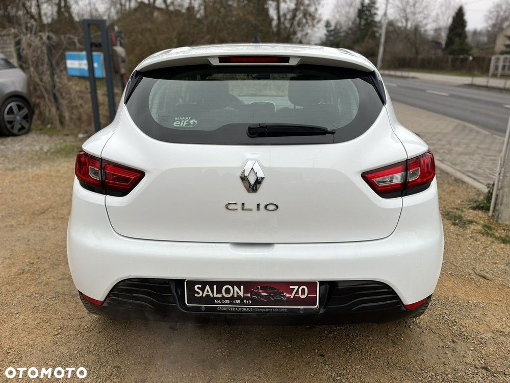 Renault Clio 1.2 16V Alize - 9