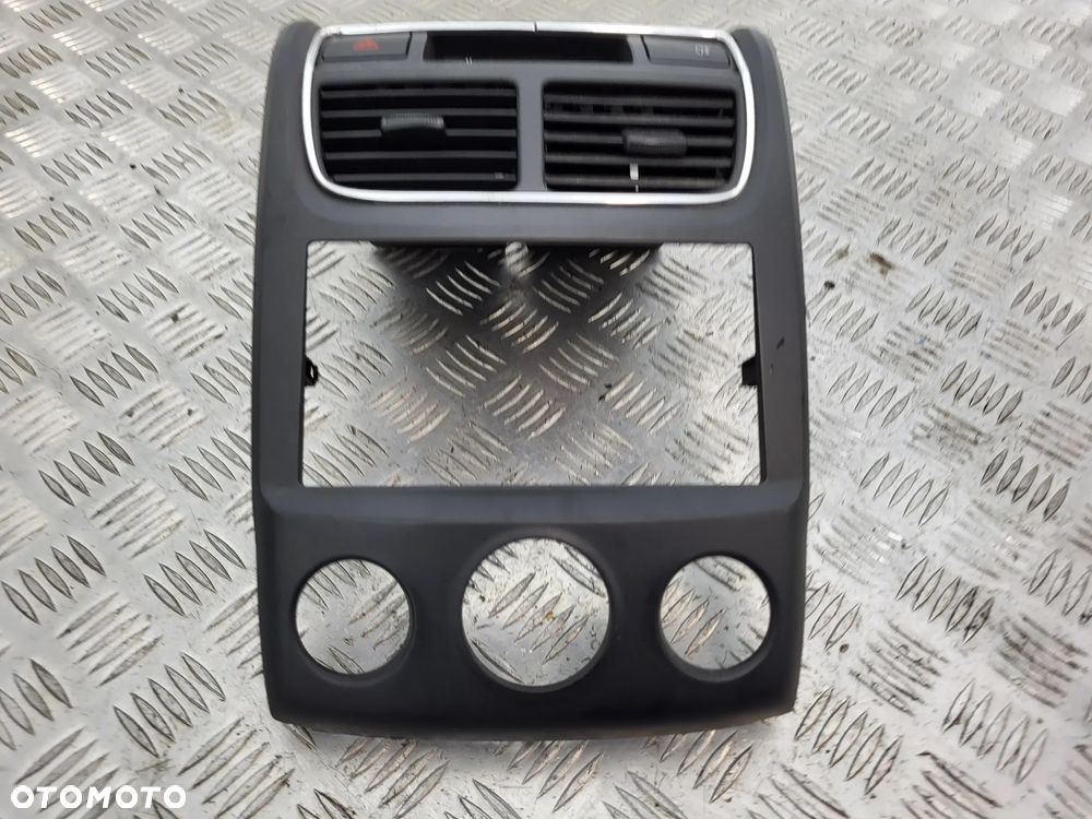 Kia Sportage II Ramka Radia Kratka Nawiewu - 2