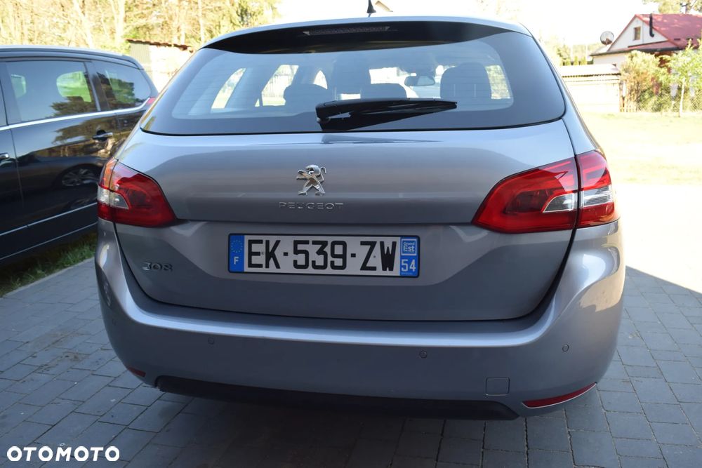 Peugeot 308 BlueHDi 120 Stop & Start Style - 4
