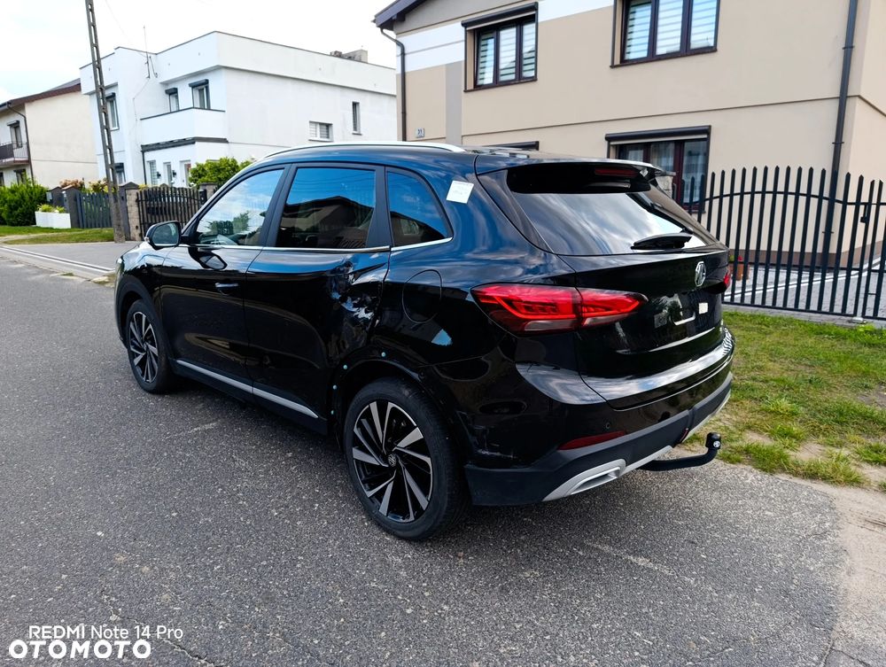 MG ZS - 19