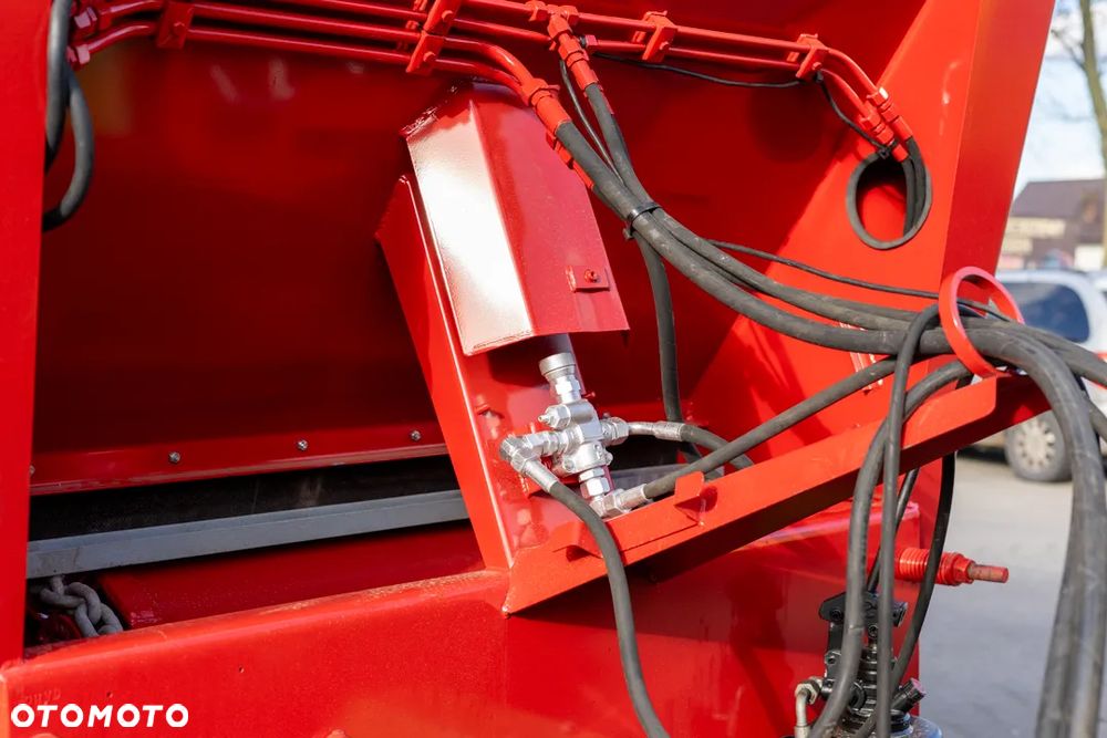 Inny ROZRZUTNIK OBORNIKA DEGUILLAUME HVD12/10 12T KLAPA HYDARULICZNA  Posiadam wiele maszyn Prasa Ciągnik Kosiarka - 24